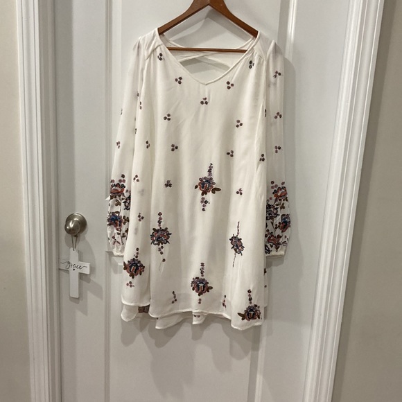 Free People Dresses & Skirts - Free People Oxford White Embroidery Dress